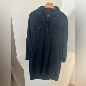 GAP Black Button Down Shirt Top